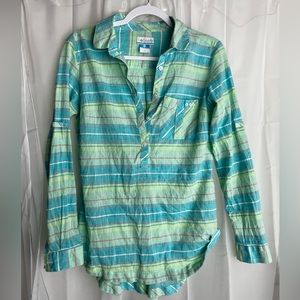 Columbia Pro Fishing Gear PFG Women’s Mediums Long Sleeve Shirt Blue & Green